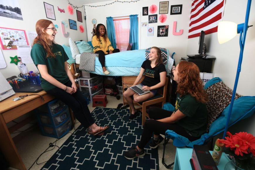 friends in dorm room